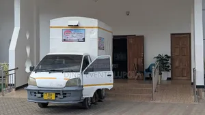 Toyota TownAce 2000 White