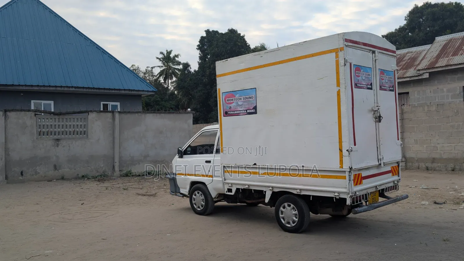 Toyota TownAce 2000 White