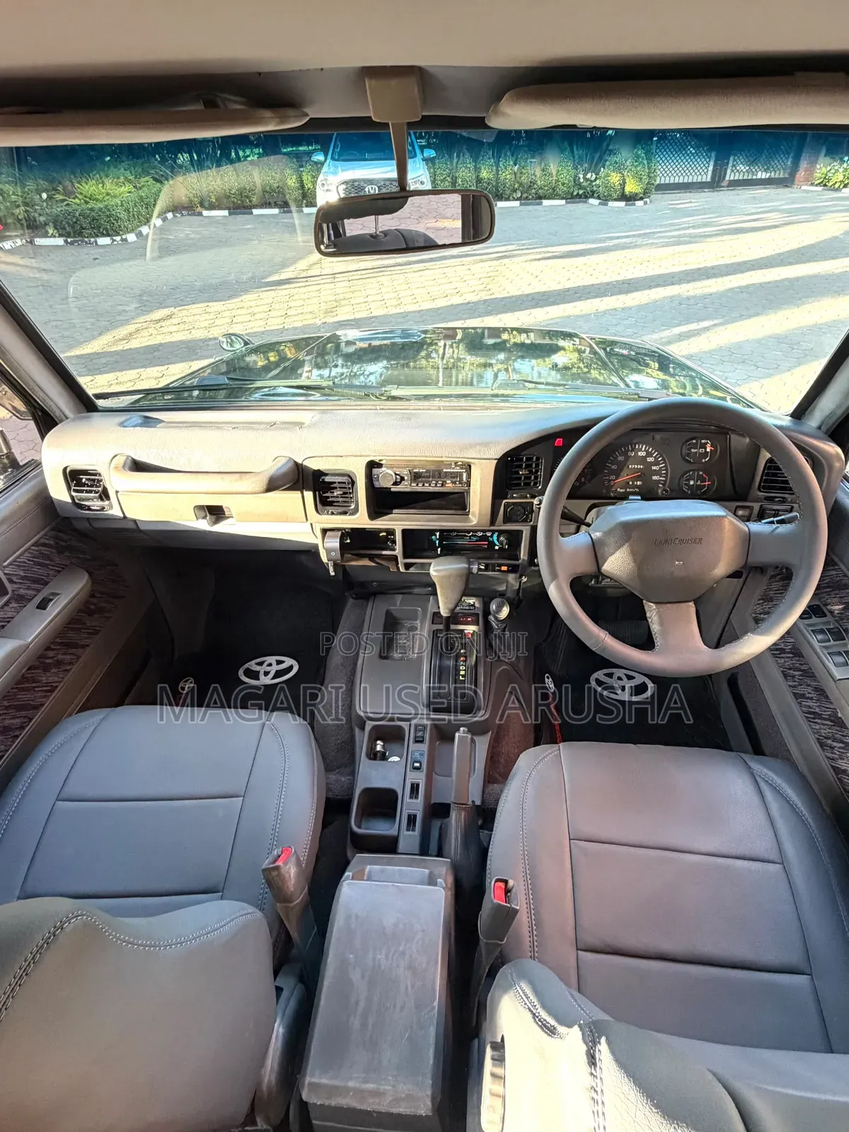 Toyota Land Cruiser Prado 1995 Black