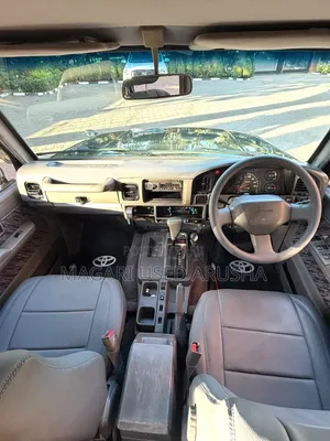 Toyota Land Cruiser Prado 1995 Black