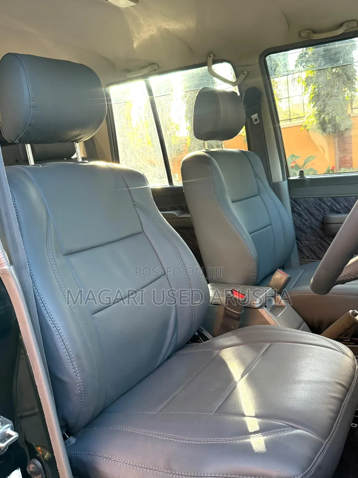 Toyota Land Cruiser Prado 1995 Black