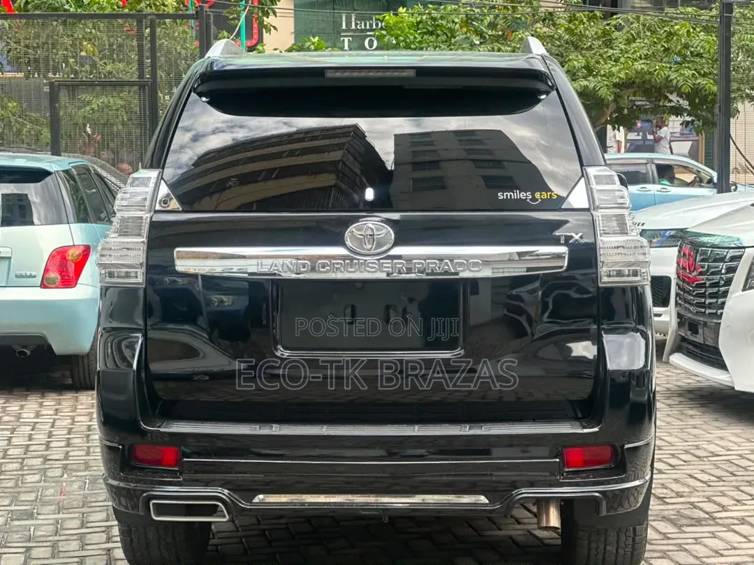 Toyota Land Cruiser Prado 2014 Black