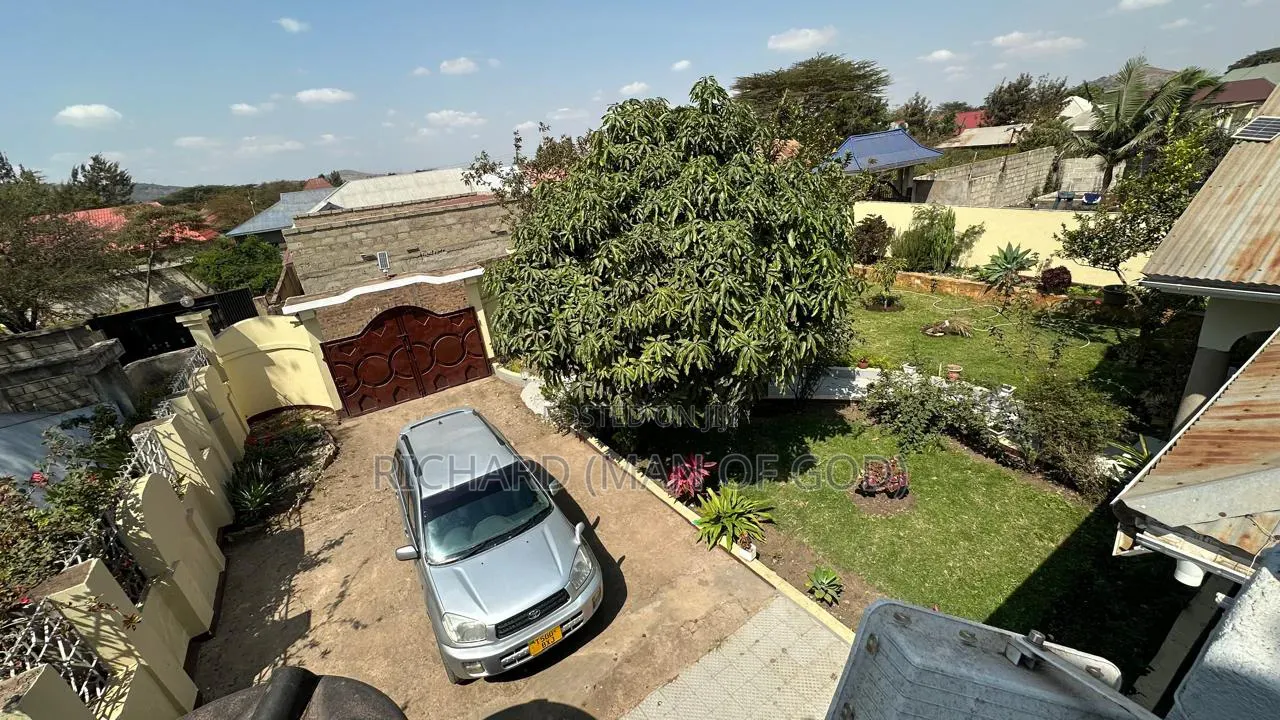 Furnished 4bdrm House in Kisongo for sale