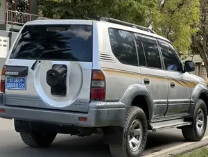 Toyota Land Cruiser Prado 2007 Silver