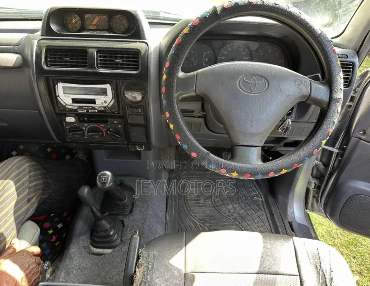 Toyota Land Cruiser Prado 2007 Silver
