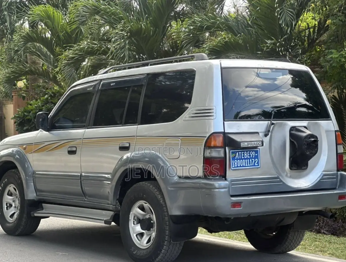 Toyota Land Cruiser Prado 2007 Silver