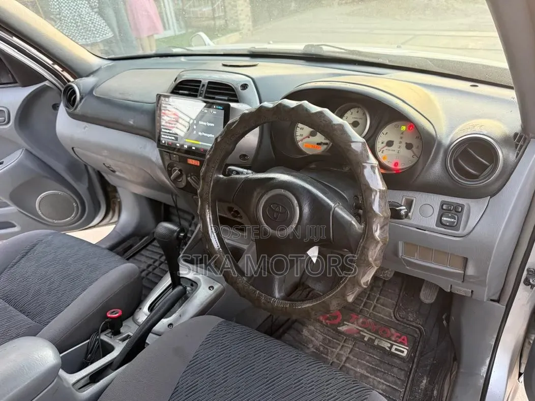 Toyota RAV4 2005 Silver