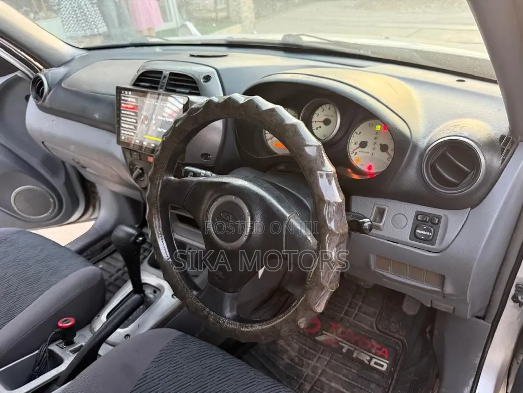 Toyota RAV4 2005 Silver