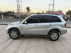 Toyota RAV4 2005 Silver