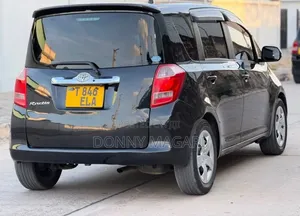 Toyota Ractis 2007 Black