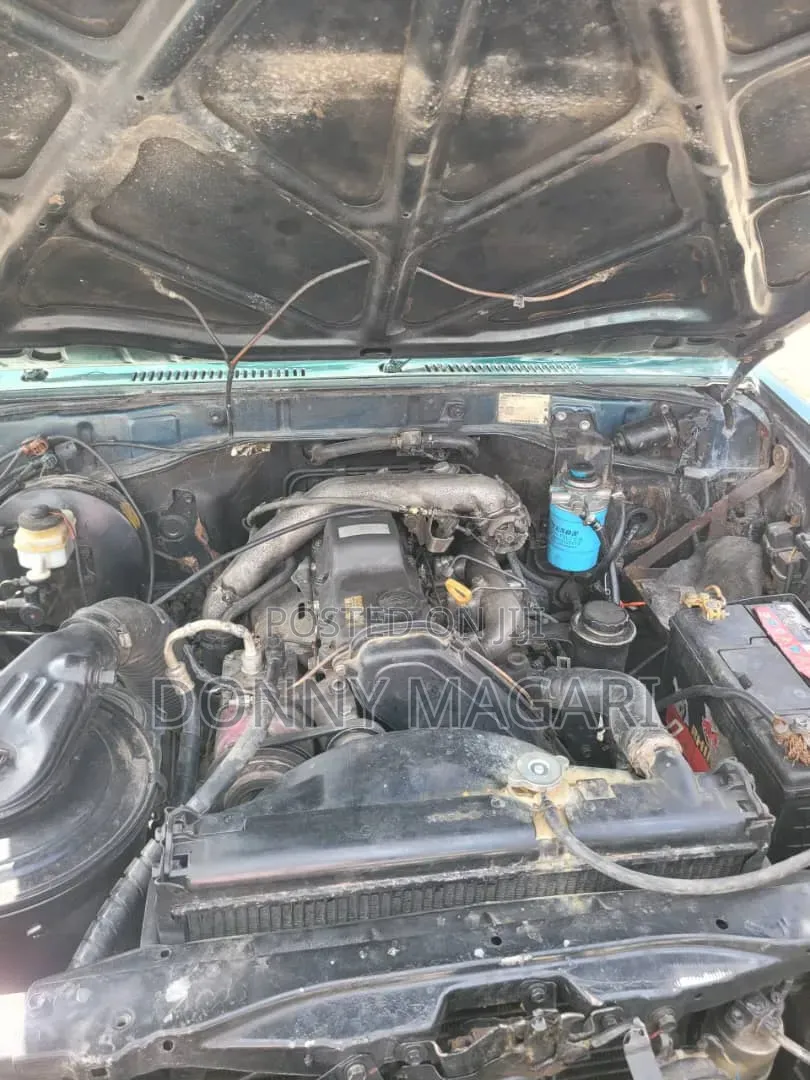 Toyota Land Cruiser Prado 2002 Green