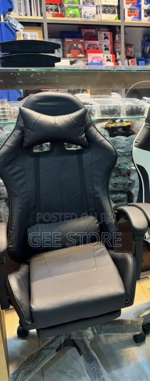 Black Devoko High-Back Gaming Chair