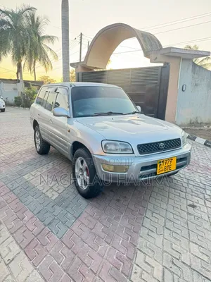 Toyota RAV4 1999 Silver