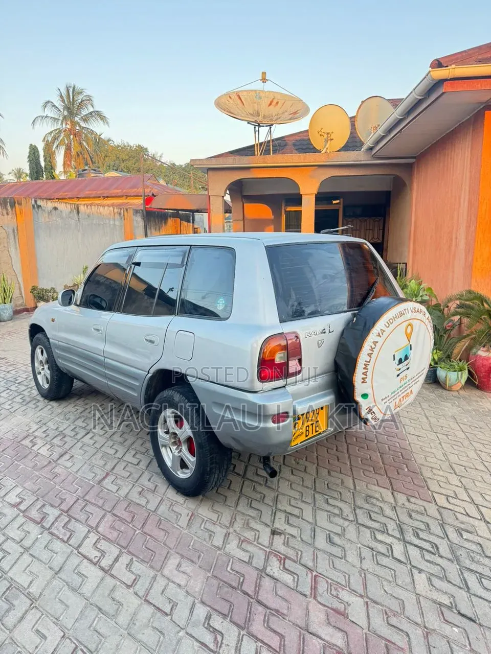 Toyota RAV4 1999 Silver