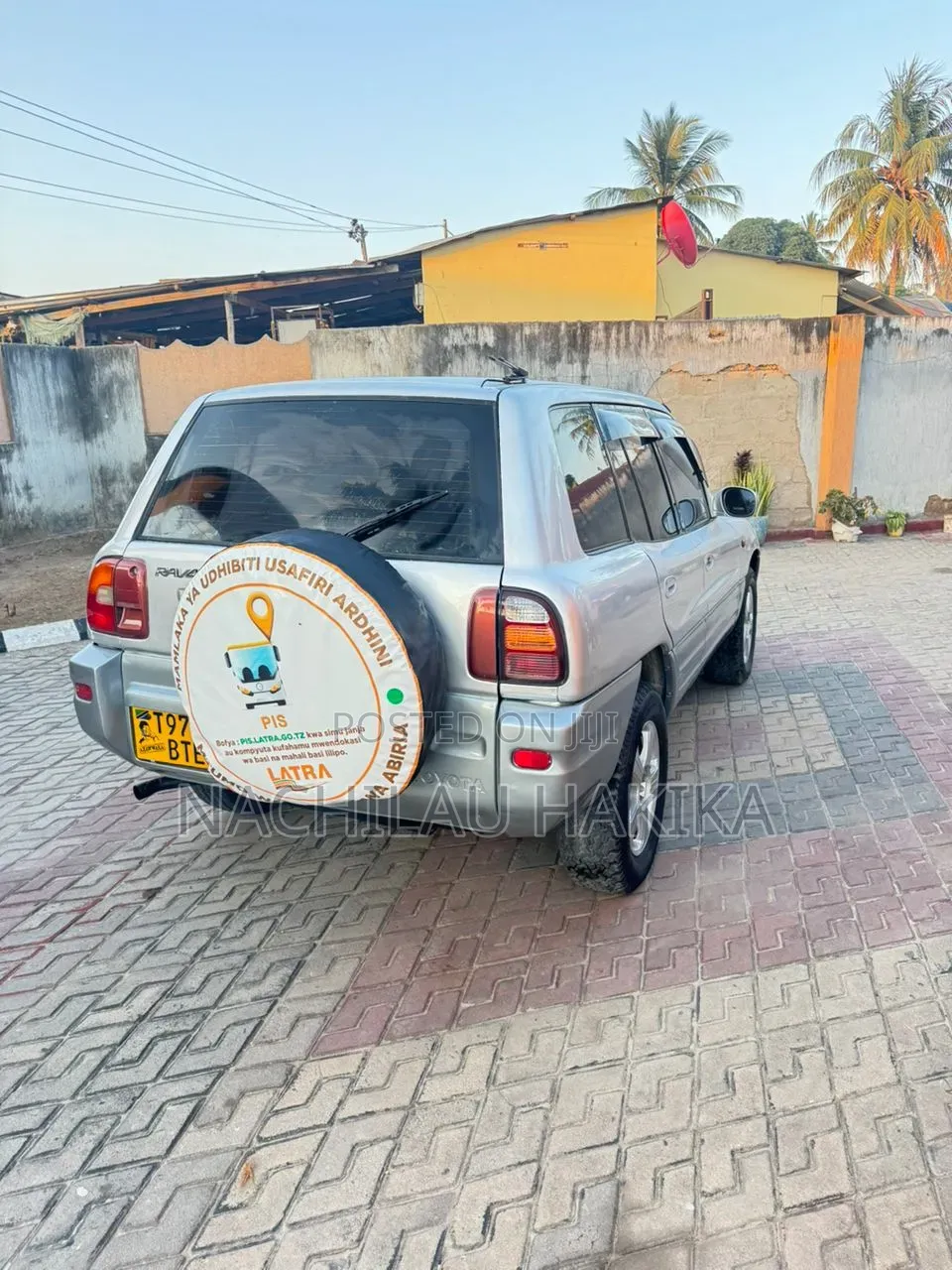 Toyota RAV4 1999 Silver