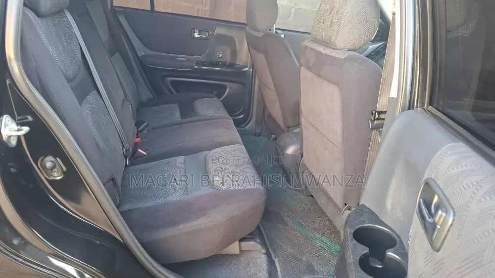 Toyota Kluger 2005 Black