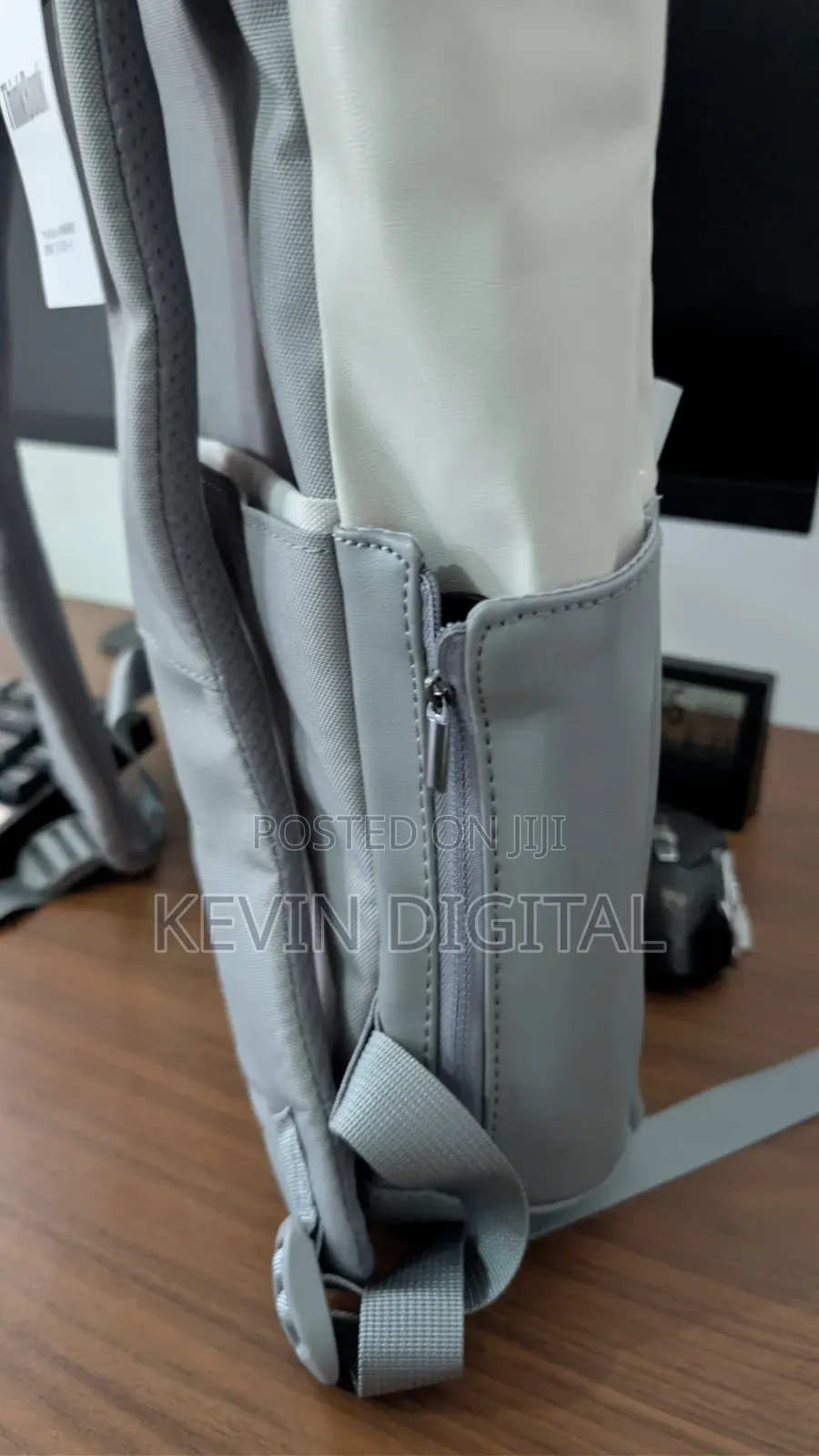 Lenovo Thinkbook Backpack Casual TB 530-B