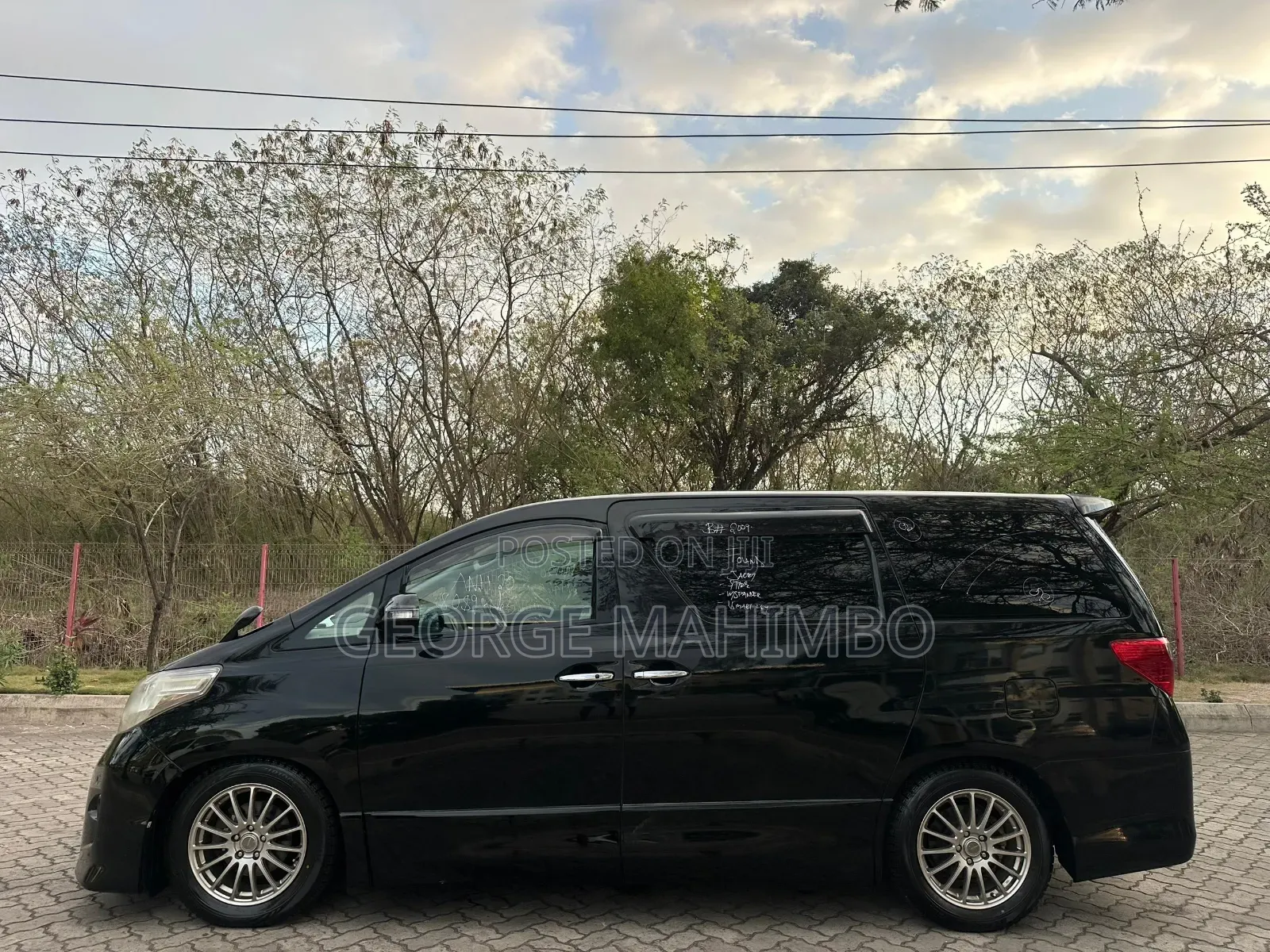 Toyota Alphard 2009 Black