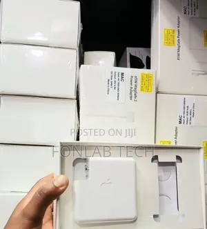 Macbook Adapter