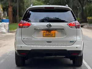 Nissan X-Trail 2013 Pearl
