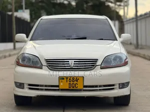 Toyota Mark II 2004 White
