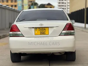 Toyota Mark II 2004 White