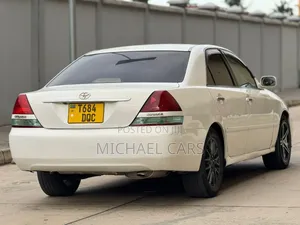 Toyota Mark II 2004 White