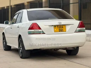 Toyota Mark II 2004 White