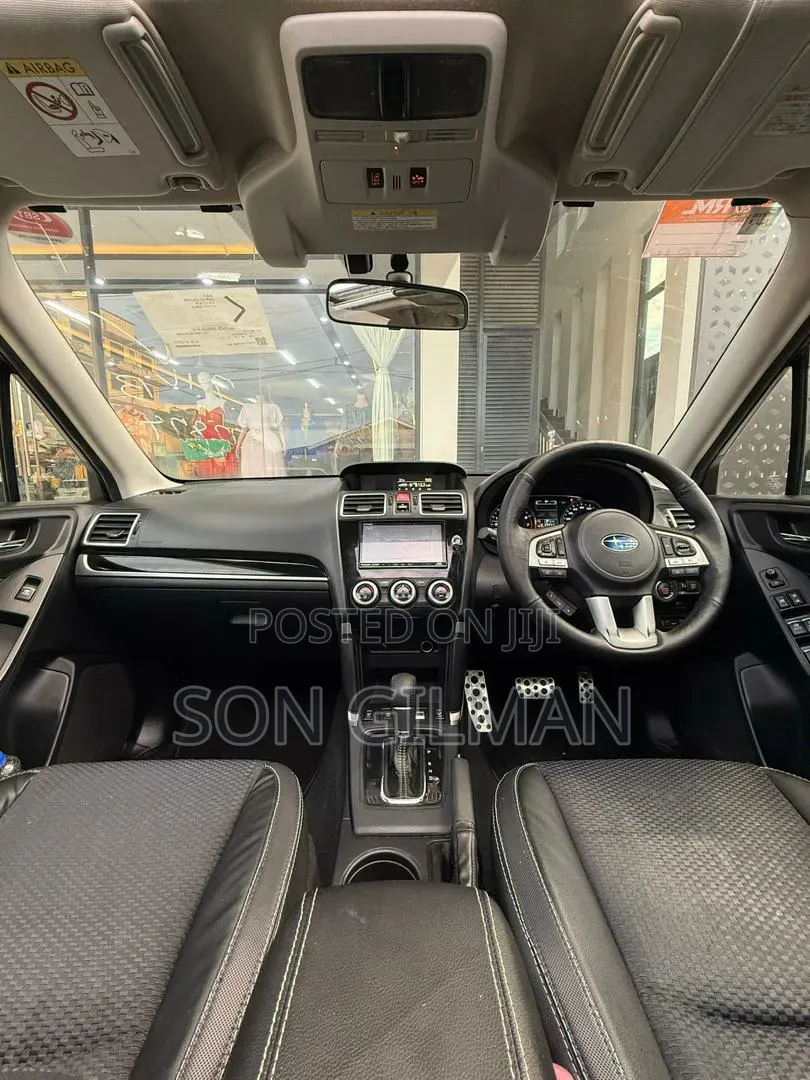 Subaru Forester 2015 Black
