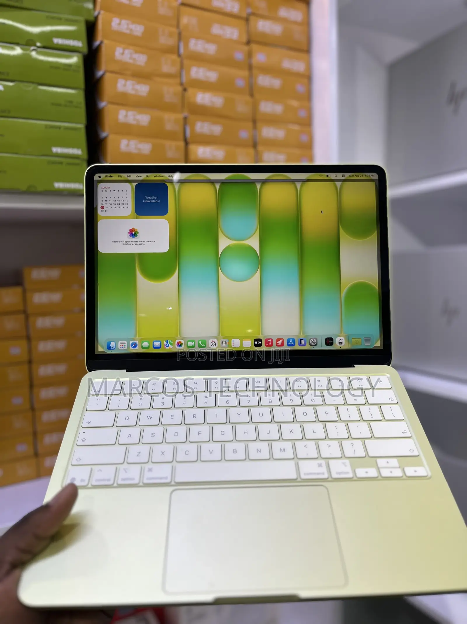Laptop Apple MacBook Neo 2026 8GB SSD 256GB