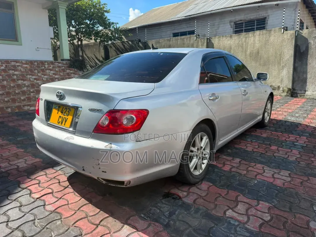 Toyota Mark X 2006 Silver