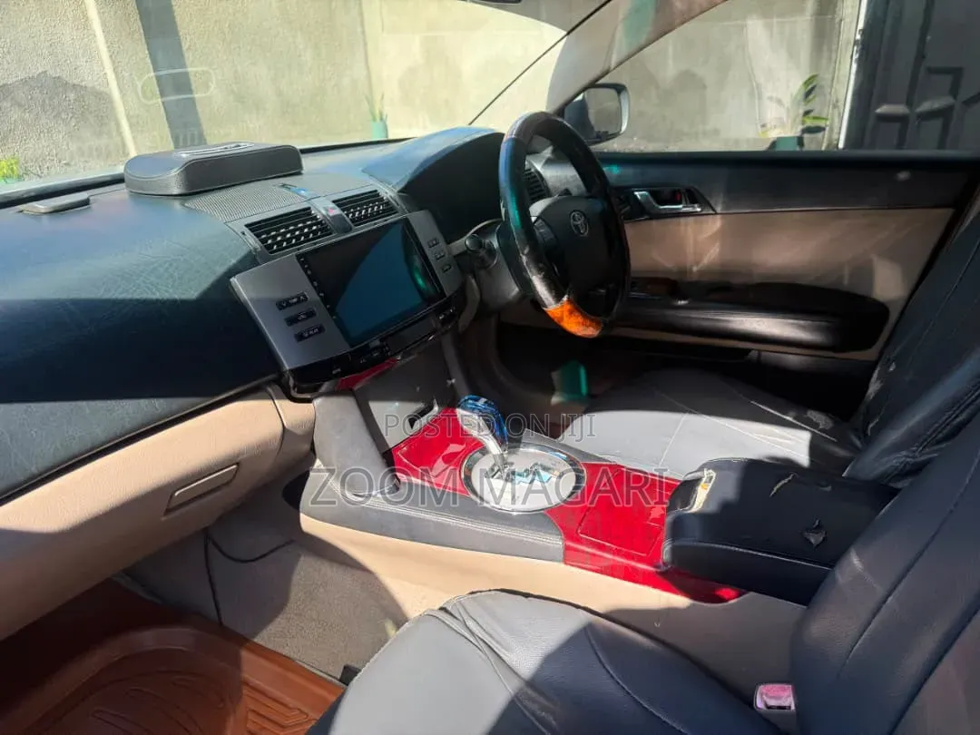 Toyota Mark X 2006 Silver