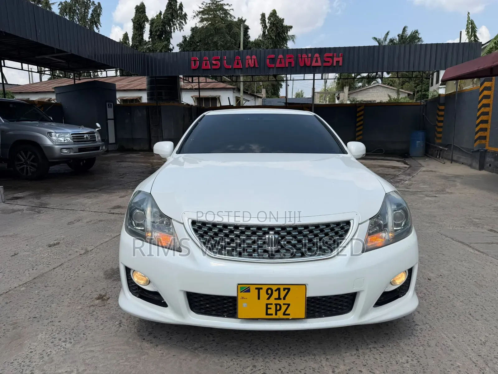 Toyota Crown 2009 White