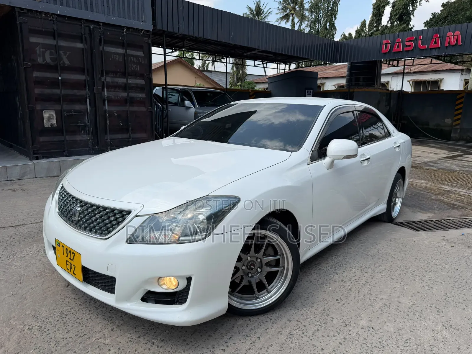 Toyota Crown 2009 White