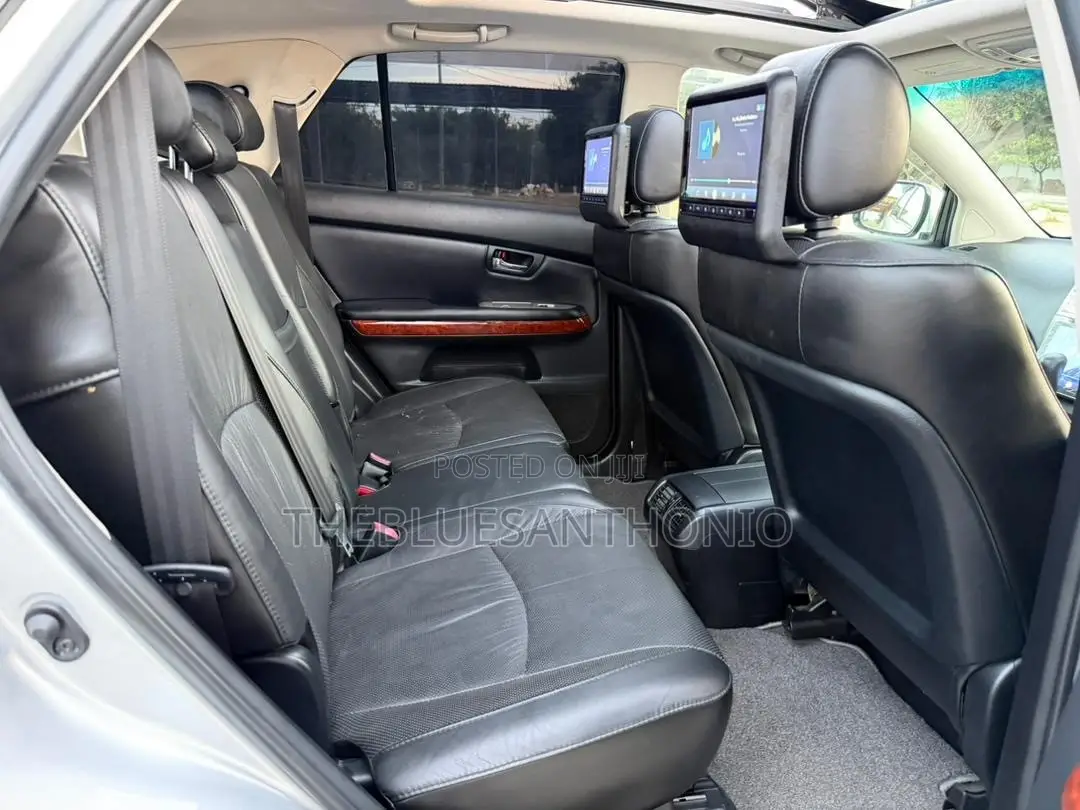 Toyota Harrier 2011 Silver