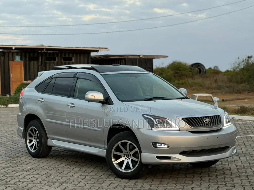 Toyota Harrier 2011 Silver