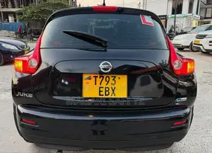 Nissan Juke 2012 Black