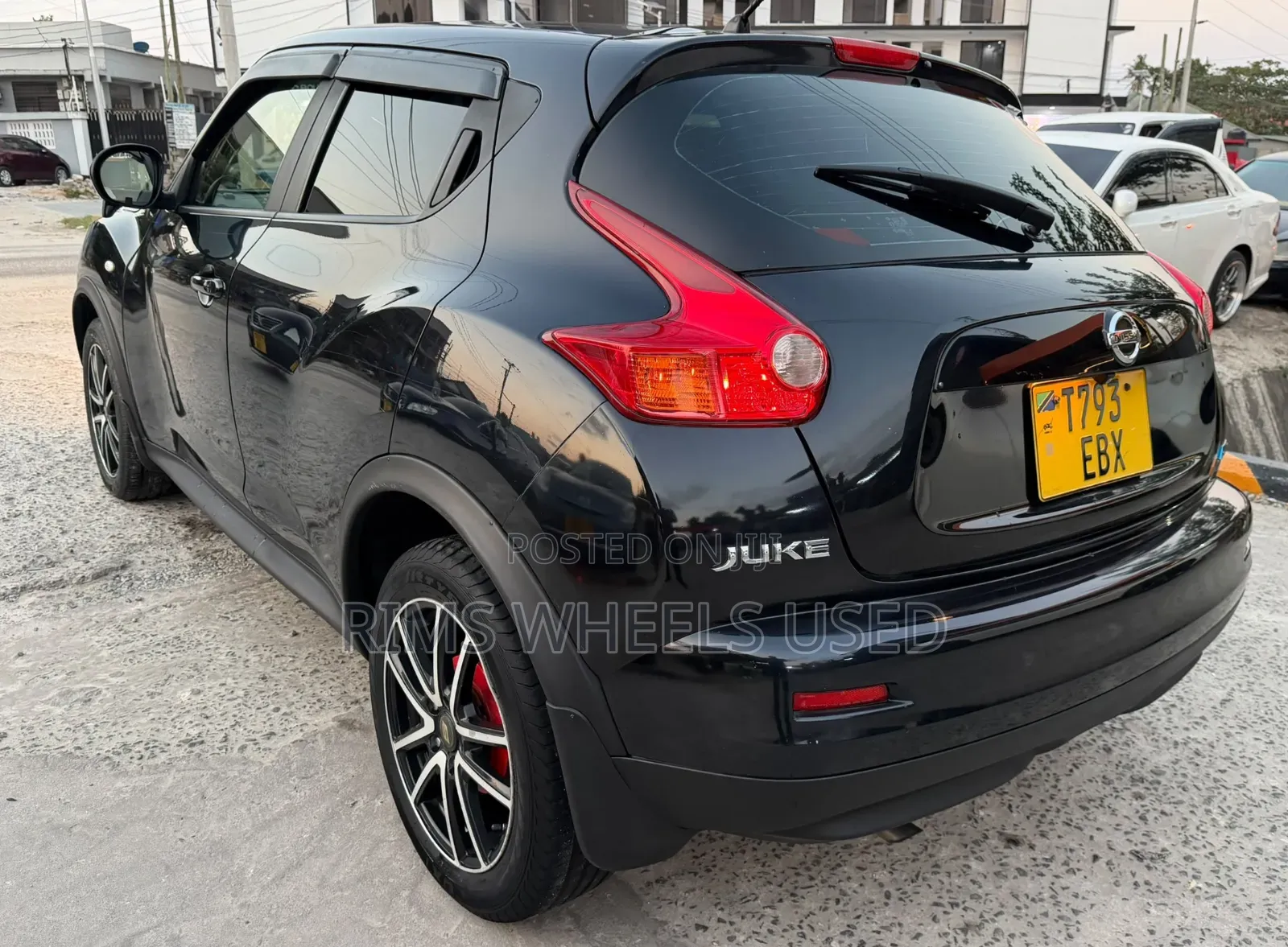 Nissan Juke 2012 Black