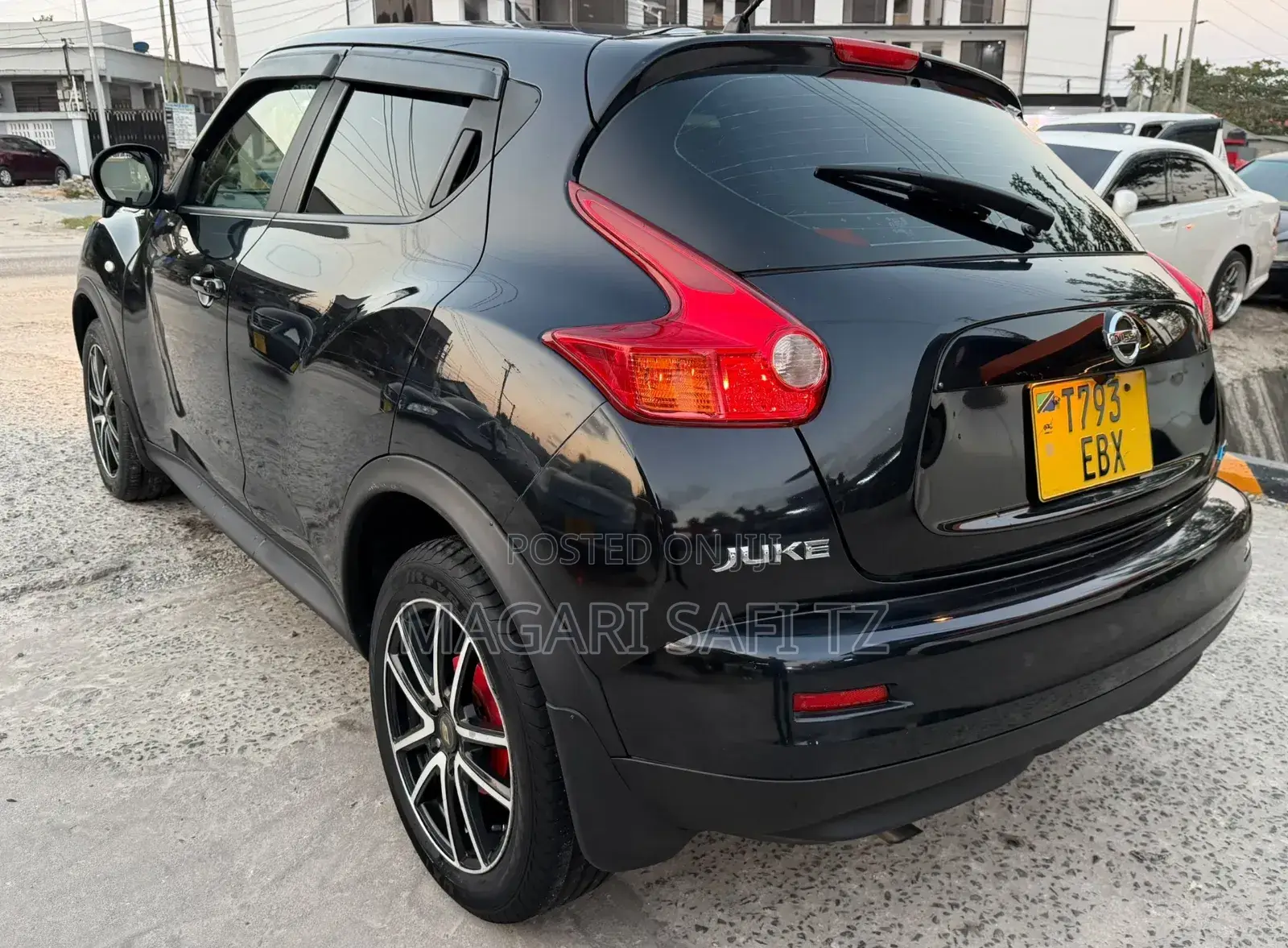 Nissan Juke 2012 Black