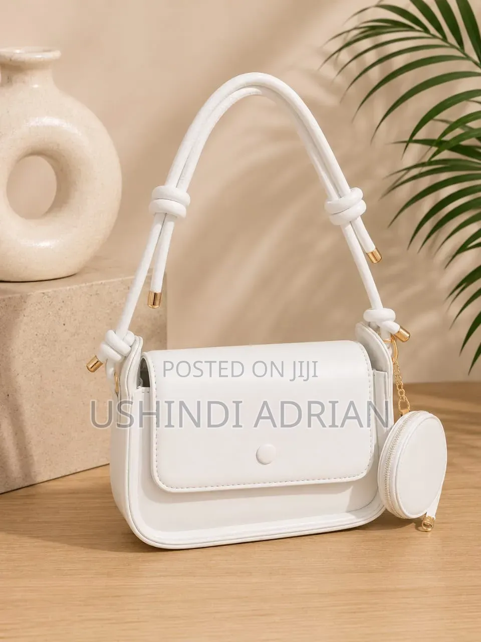 👜✨NEW ARRIVAL—ROYAL GLAM HANDBAG✨🔥Muonekano Wa Kifahari Na Wa Kisasa