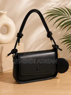 👜✨NEW ARRIVAL—ROYAL GLAM HANDBAG✨🔥Muonekano Wa Kifahari Na Wa Kisasa