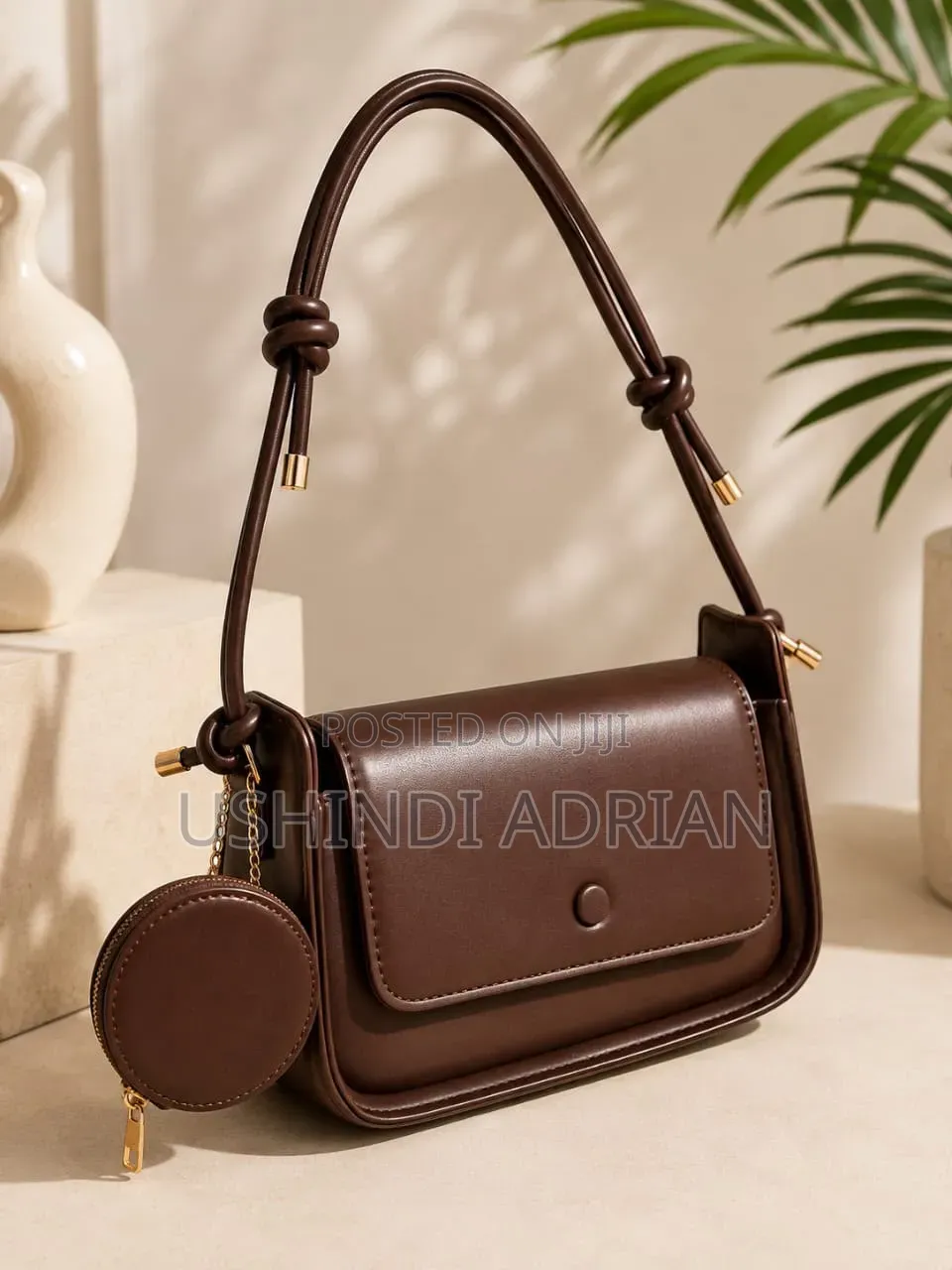 👜✨NEW ARRIVAL—ROYAL GLAM HANDBAG✨🔥Muonekano Wa Kifahari Na Wa Kisasa