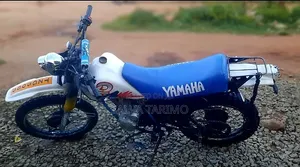 Yamaha DT175 2021 Blue