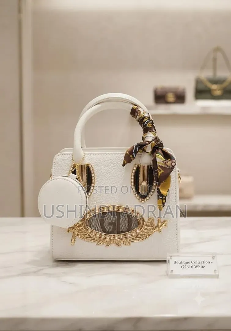 👜🔥NEW STOCK—CLASSY TOUCH HANDBAG✨Handbag Yenye Muonekano Wa Kuvutia