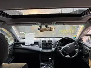 Toyota Crown 2009 Black