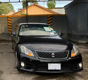 Toyota Crown 2009 Black