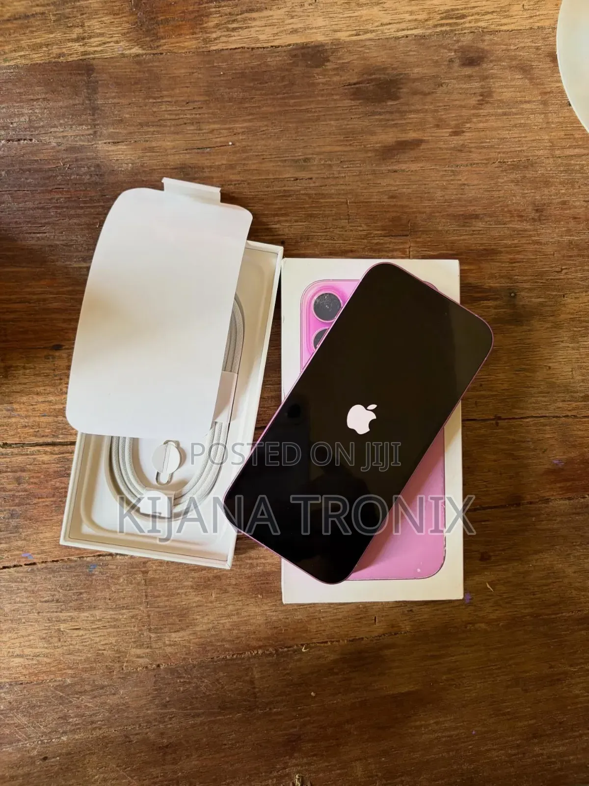 New Apple iPhone 16 256 GB Pink