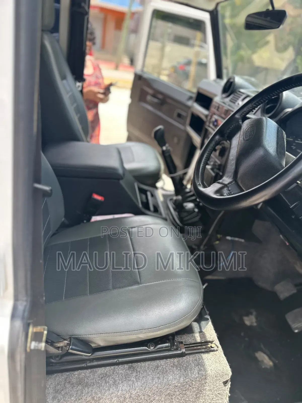 Land Rover Defender 2016 White