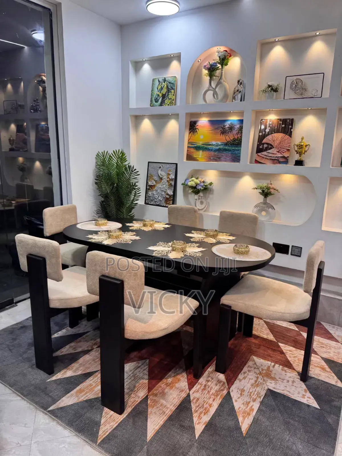 Dining Table  Ipo Tayar 🔥🔥 700k