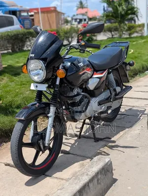 New TVS HLX Plus ES 2025 Black
